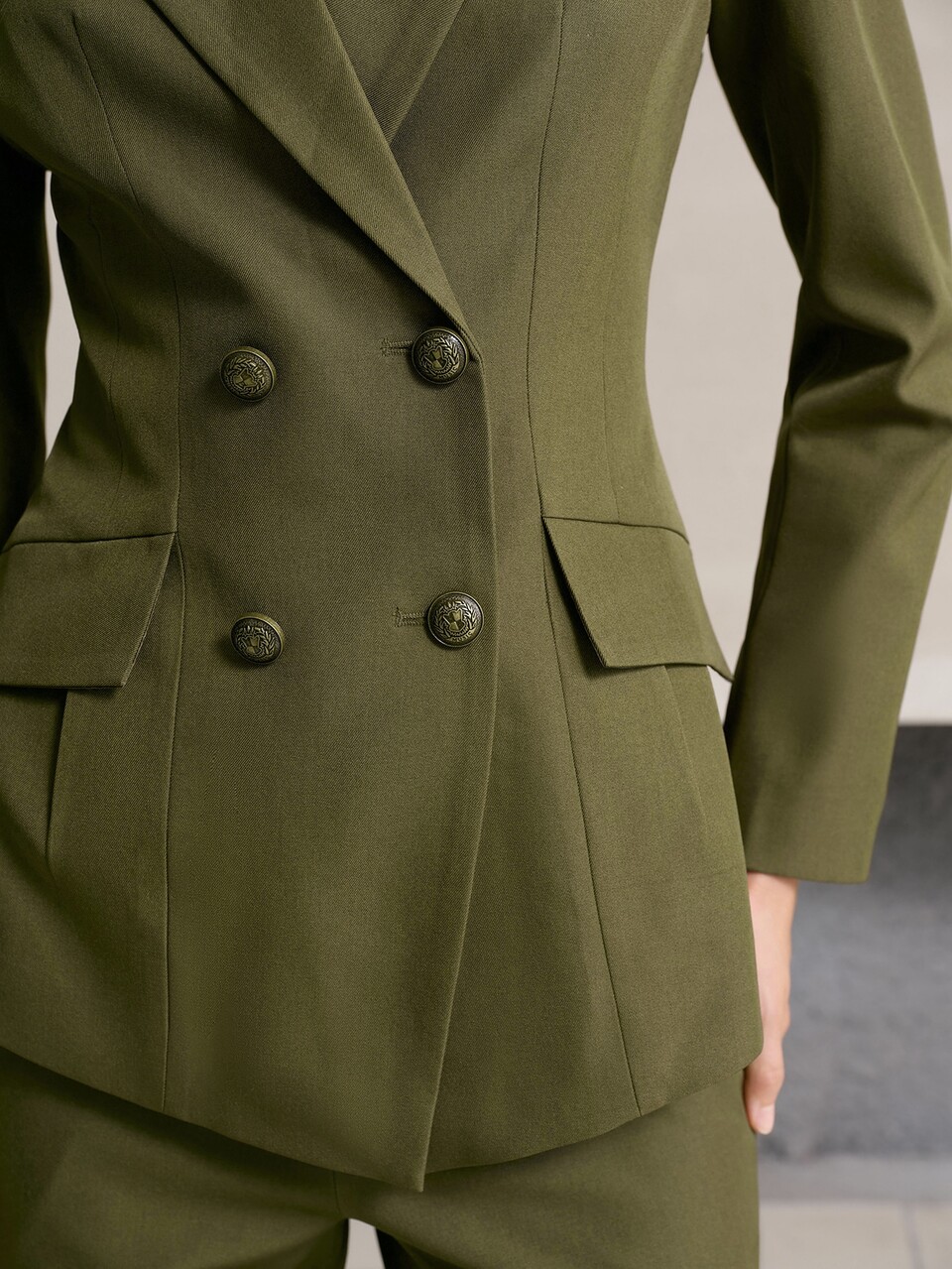 MOTF PEAK COLLAR DOUBLE BREASTED BLAZER