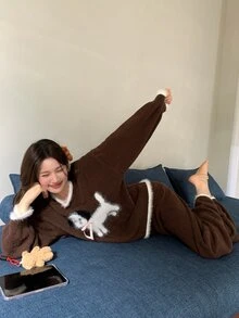 DAZY Happy Puppy Pattern Contrast Color Loose Knit 2-Piece Pajama Set For Women, Autumn/Winter - Coffee Brown - View 8