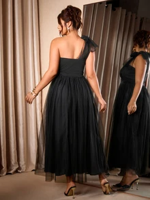 Cravure Plus Size Sleeveless Mesh Halter Bowknot Waist A-Line Elegant Romantic Dress, Suitable For Weddings, Parties - Black - View 2
