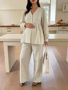 Dazy Maternity 時尚條紋兩件式套裝 寬鬆短袖上衣與休閒長褲 日常穿搭 孕婦適用 - 杏色 - 查看 6
