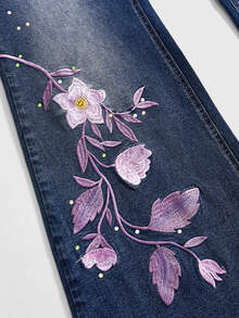 ROMWE Hippie Plus Size Women's Casual Daily Flare Jeans With Pocket, Button And Floral Embroidery Pattern - Blue - View 4