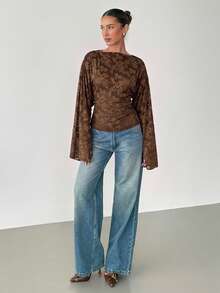 Siren Gaze Autumn/Winter New Brown Cut-Out Batwing Sleeve Fashion T-Shirt - Brown - View 3