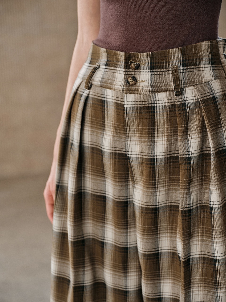 Early Autumn Maillard Brown & White Plaid High-Waisted Commute & Travel Versatile Slimming Pleated Draped Women's Suit Pants