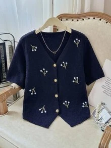Modelyn 女款大尺碼V領刺繡短袖套頭針織開襟衫 - 藏蓝色 - 查看 3