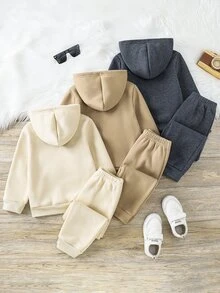 SHEIN 6件組男孩秋冬休閒連帽衛衣與運動長褲慢跑褲基礎運動衫套裝 多件式男孩套裝 秋冬套裝 - 彩色 - 查看 3