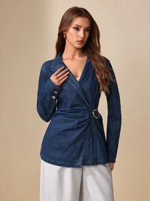 Selenza Jaket Denim Wanita dengan Gesper Logam dan Model Lilitan di Pinggang - Dark Wash - View 6