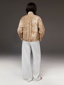 Athîral Denim 女款全印花休閒日常長袖牛仔夾克 - 卡其色 - 查看 5