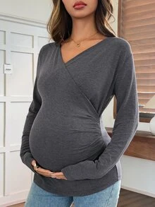 Dazy Maternity Solid Color Fitted Asymmetric V-Neck Long Sleeve Casual Vacation Spring/Autumn Maternity T-Shirt - Grey - View 3
