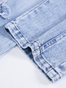 SHEIN Young Girl Denim Summer Jeans, Light Blue Washed, Star Patchwork Embroidery Design, Super Cool Versatile Straight Leg Denim Pants - Light Wash - View 7