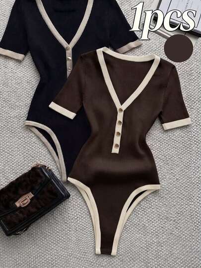 Franclia Bodysuit Kasual Wanita Ukuran Plus dengan Desain Kancing dan Leher V, Model Colorblock