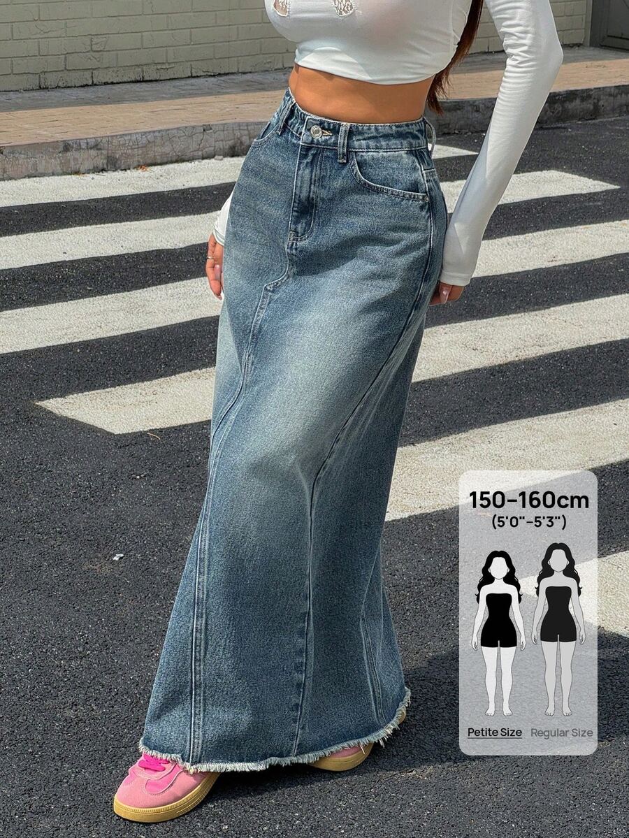SHEIN PETITE تنورة جينز متوسطة الطول بأسلوب كوري عصري مع أزرار وجيوب للنساء، خريف، للنساء الصغيرات للاستخدام اليومي - الأزرق - مشاهدة 1
