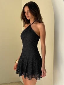 Aloruh 女款春夏新款度假刺繡A字裙擺荷葉邊迷你洋裝 - 黑色 - 查看 7