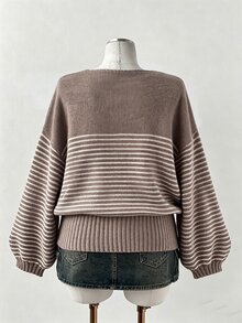 Sunspun 秋冬極簡純色V領側鈕扣收腰短版針織套頭毛衣 - 彩色 - 查看 2