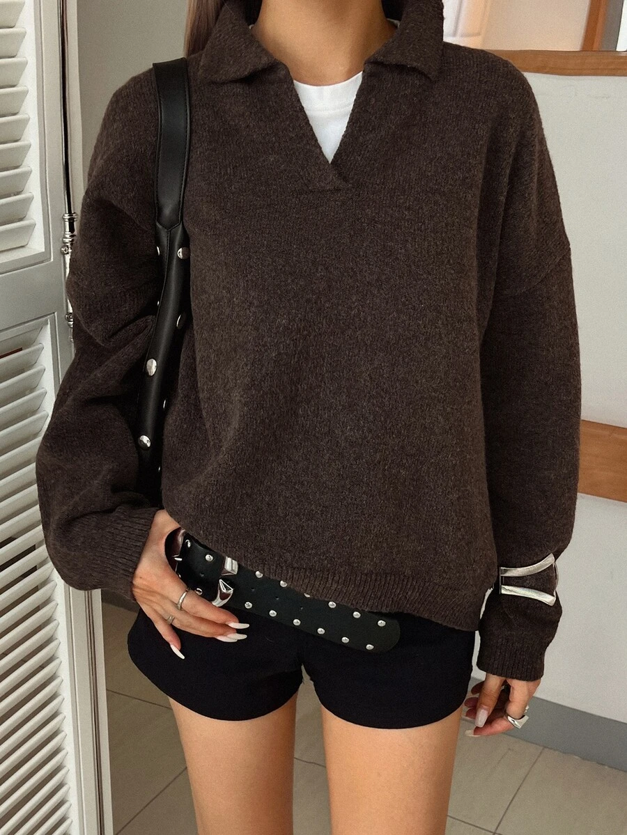 DAZY 女款純色極簡休閒V領針織毛衣 - 棕色 - 查看 1