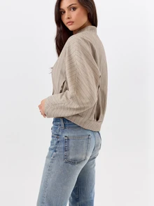KÆRIA Hus 女款條紋蝙蝠袖長袖單排扣休閒夾克 - 米色 - 查看 3