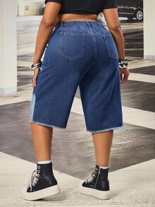 SHEIN CURVE+ Festival Plus Size Women's Blue Non-Stretch Denim Patchwork Frayed Hem Capris - Dark Wash - View 2