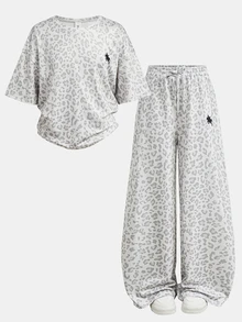 SHEIN 青少年女孩豹紋圓領短袖T恤與寬腿褲休閒套裝 - 灰色 - 查看 2