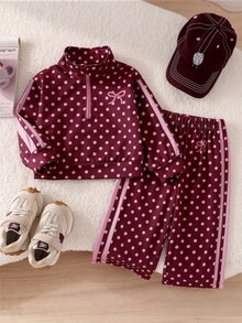 SHEIN 2件組幼女運動休閒套裝，酒紅色波點蝴蝶結條紋半拉鍊長袖立領衛衣＋寬腿長褲，可愛風格，適合上學、秋季假期，Katseye Sport - 彩色 - 查看 5