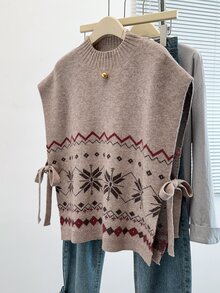 GlowEve CURVE Christmas Half-High Neck Knitted Sleeveless Tie-Up Knit Top - Multicolor - View 1