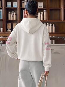Muchica 女款全印花大學風數字圖案運動衫，休閒極簡日常百搭，約會穿搭，秋季女裝，秋季穿搭，通勤穿搭，百搭上衣，外出穿搭，機場穿搭 - 彩色 - 查看 2