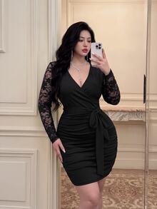 Vibekara Gaun Bodycon Slim Fit Lengan Panjang Berkerah V dengan Patchwork Renda Terbaru Musim Semi/Gugur, Cocok untuk Pemakaian Sehari-hari, Jalan-jalan, dan Acara Kumpul-kumpul - Hitam - View 4