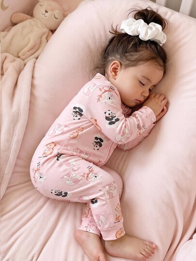Baby Girl Snug Fit Footed One-Piece Sleepsuit, Cute Animal All-Over Print Long Sleeve Zipper Romper, Soft Skin-Friendly Spring/Autumn Home Wear