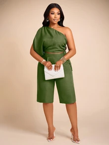 Brilight Elegant Spring/Summer Women's Commute And Casual Wear: Two Pieces Set Of Adjustable Pleated Off-Shoulder Top And Capri Pants. Suitable For Vacation. - Green - View 5