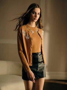 MOTF PREMIUM SET SWEATER RAJUT LEHER BULAT ELEGAN DENGAN BORDIR TEBAL - Unta - View 1