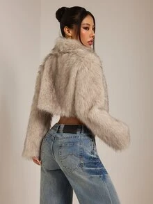 SHEIN PETITE Plush Gradient Women's Fake Fur Jacket, Cropped Style, Warm And Suitable For Autumn And Winter - Apricot - View 2