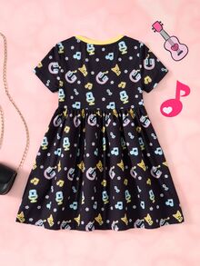 HELLO KITTY AND FRIENDS | SHEIN Gaun Kasual Lengan Pendek Motif Kartun Not Musik untuk Anak Perempuan - Hitam - View 2