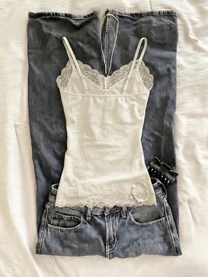 IslaSuriya Lace Patchwork Slim Fit Women's Cami Tank Top