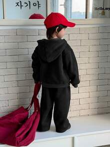 DAZY Baby Boy Solid Color Pocket Hoodie And Sweatpants Casual Set - Grey - View 2