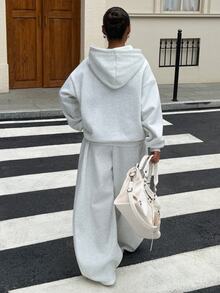 Muchica 女款灰色針織豹紋字母圖案連帽衛衣與運動長褲休閒套裝 - 灰色 - 查看 2