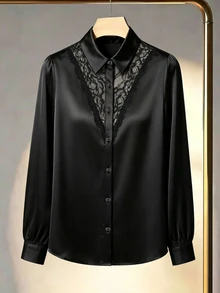 Modelyn Blus Elegan Wanita Ukuran Plus Lengan Panjang Berenda Kontras Warna Polos dengan Kancing Tunggal - Hitam - View 3