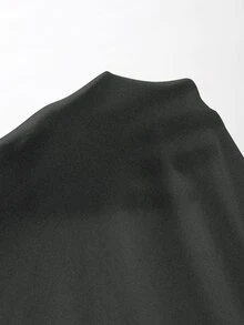 SHEIN BASICS 大尺碼純色露肩短版T恤女款夏季上衣套裝 - 深灰色 - 查看 4