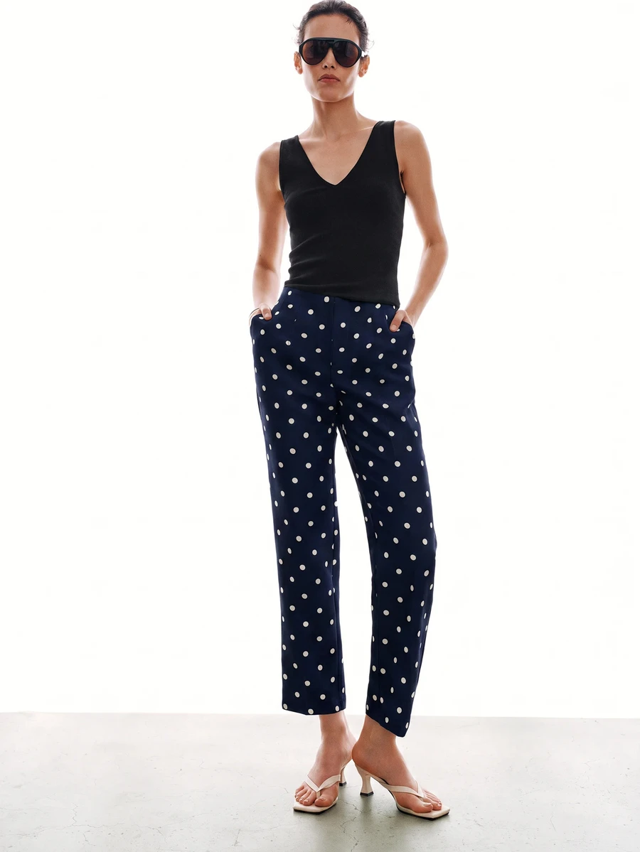 MOTF PREMIUM MINIMALIST FRENCH POLKA DOT TAPERED ANKLE PANTS - Navy Blue - View 2