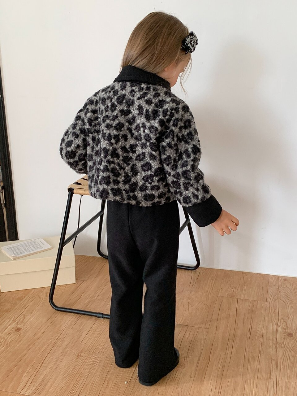 Young Girls' Knitted Leopard Print Fashion Jacket Set