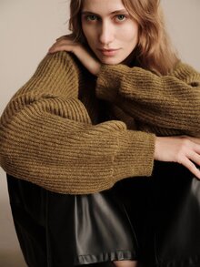 Anewsta Essential Women's Loose Fit Slimming High Neck Sweater Top, Autumn/Winter New Style - Green - View 1