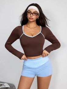 Dewbera Dewbera Women's Trim Long Sleeve Cropped Sports T-Shirt - Brown - View 3