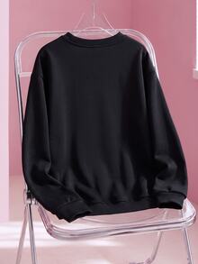 HELLO KITTY AND FRIENDS | SHEIN Sweatshirt Pullover Pria Bergambar Kartun dengan Lapisan Termal - Hitam - View 2
