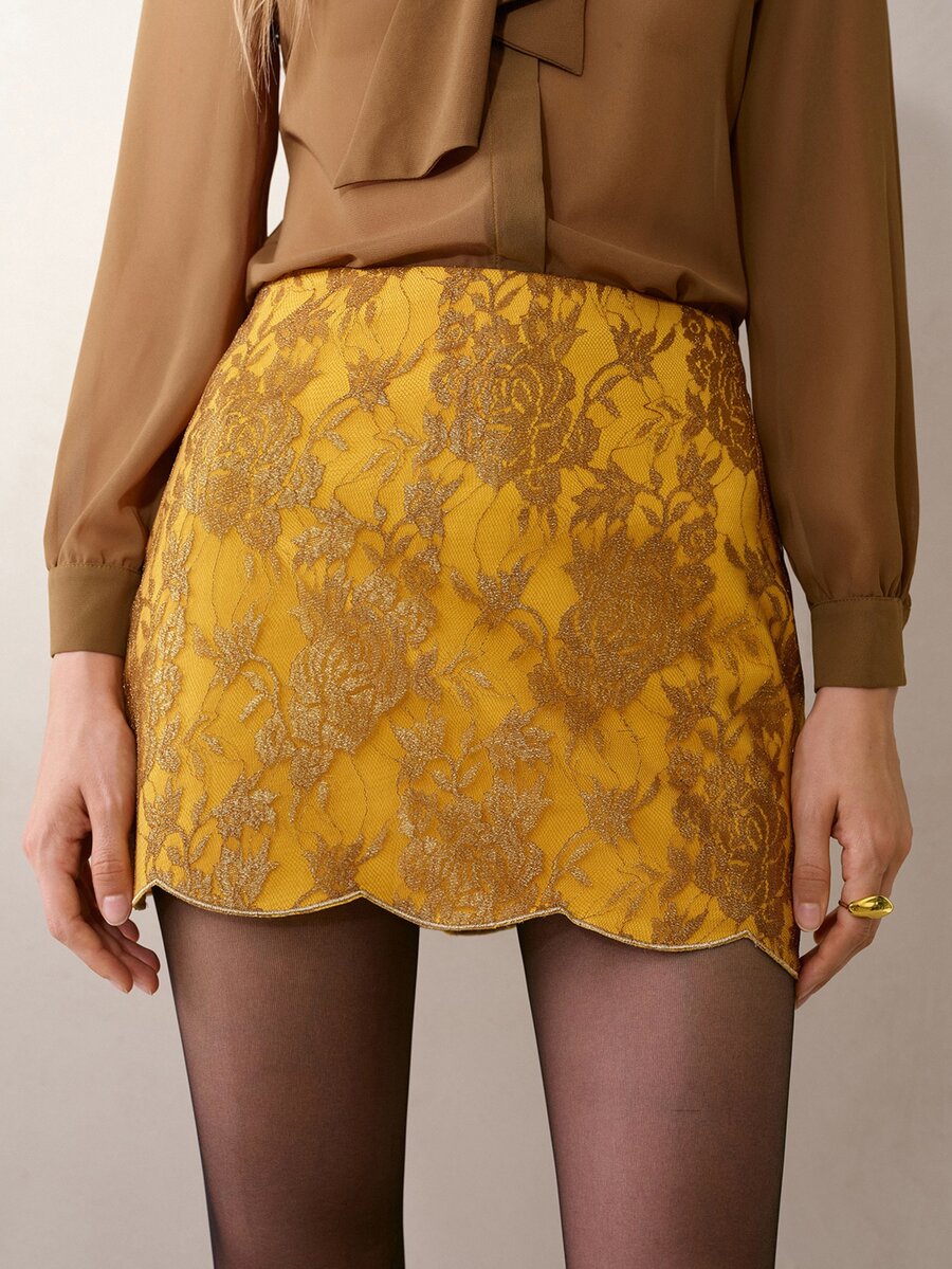 MOTF PREMIUM Rok Wanita Gaya Prancis Musim Gugur/Dingin Rajut Elastis dengan Bordir Renda - Angsa kuning - View 1