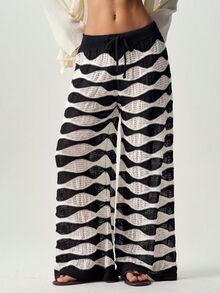 Bohemela Pantalones de suéter de punto vintage con diseño de bloques de color y patrón de ondas de agua calado - Blanco y Negro - Ver 4
