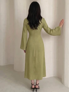 Yasmyna Long Sleeve Elegant Long Button-Front Arabian Dress - Green - View 4