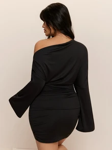 CovetEZ Autumn/Winter New Solid Color Asymmetrical Collar Flared Sleeve Slim Fit Plus Size Dress - Black - View 2