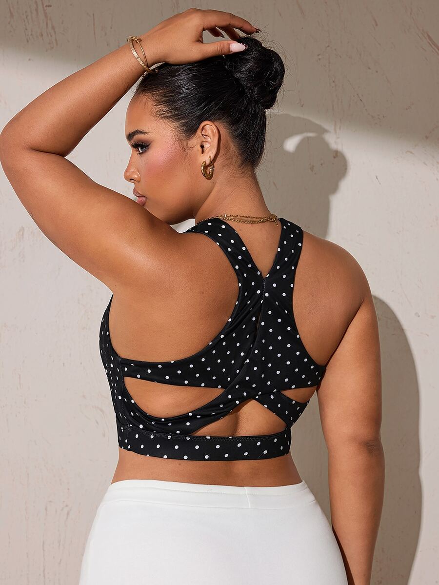 SHEIN Rhythm Era Bra Olahraga Ukuran Plus dengan Desain Leher U dan Bagian Belakang Berlubang Silang - Hitam - View 1