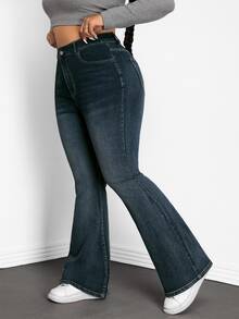 SHEIN EZwear Plus Size Fashion Street Button Pocket Flared Jeans - Blue - View 4