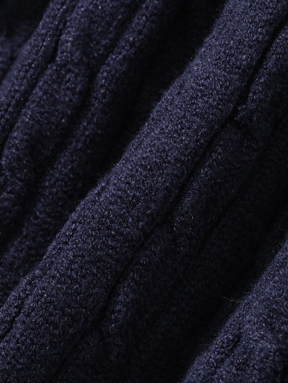 Women's Knight Pattern Drop Shoulder Long Sleeve Cable Knit Sweater