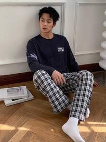 DAZY 男士春秋長袖海軍藍字母印花圓領T恤睡衣套裝，附彈性腰藍白格紋居家休閒長褲 - 彩色 - 查看 3