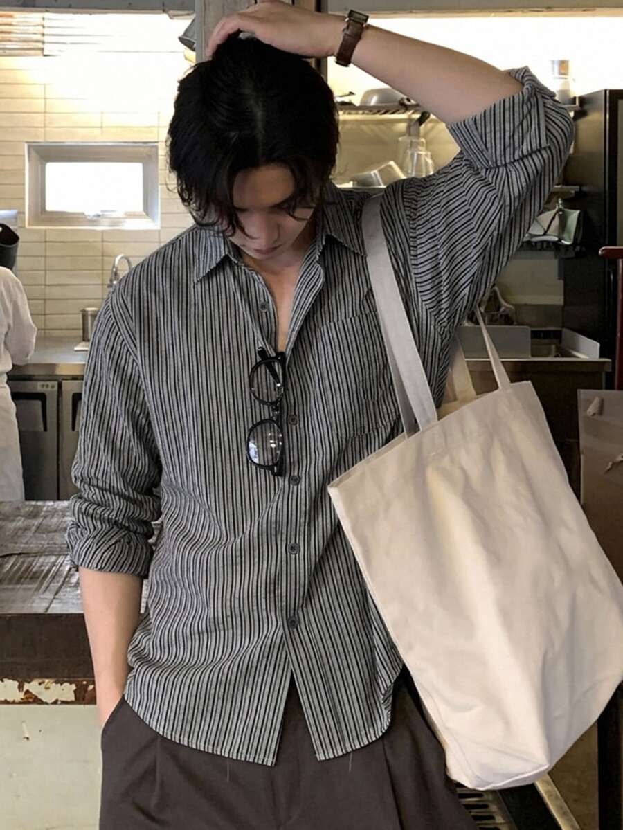 DAZY 男士長袖條紋單排扣口袋襯衫 - 黑色 - 查看 1
