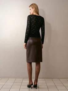 MOTF PREMIUM ATASAN LENGAN PANJANG MODEL RENDA PRANCIS SLIM FIT - Hitam - View 6